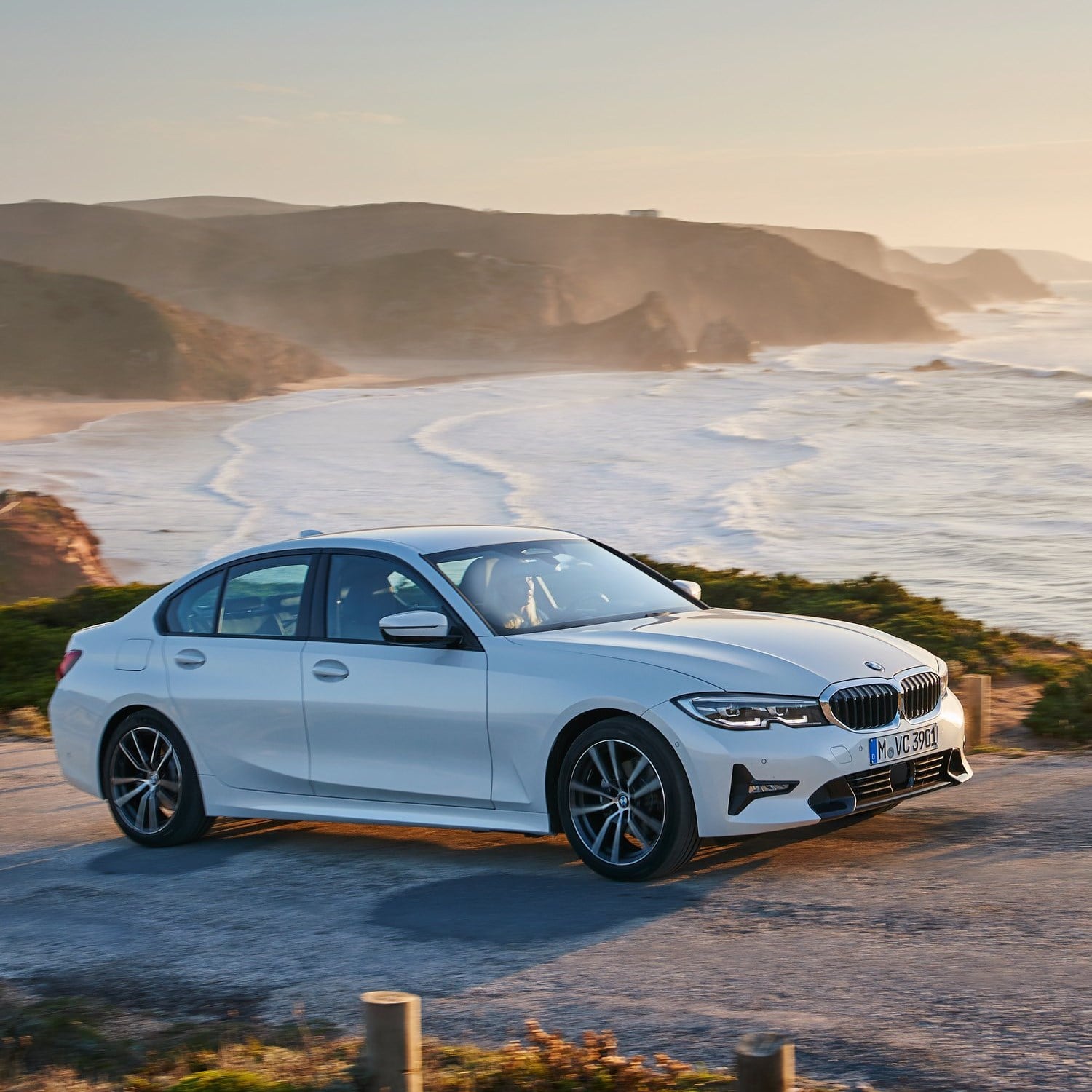 BẢNG GIÁ XE BMW 2021 MỚI NHẤT (1.2022) - BMW Long Biên