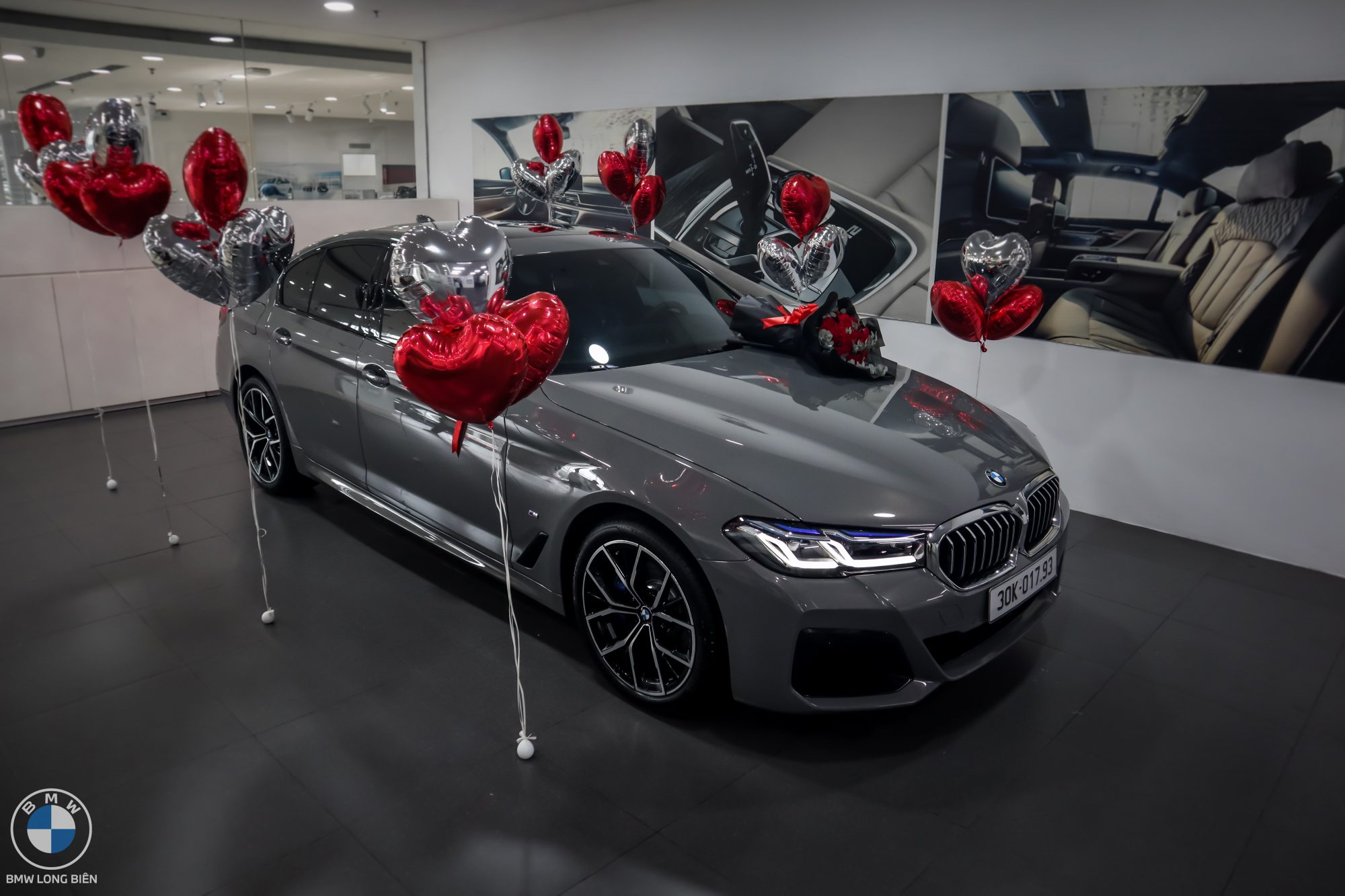 Giá xe BMW 530i kèm ưu đãi mới nhất năm 2022 - BMW Long Biên